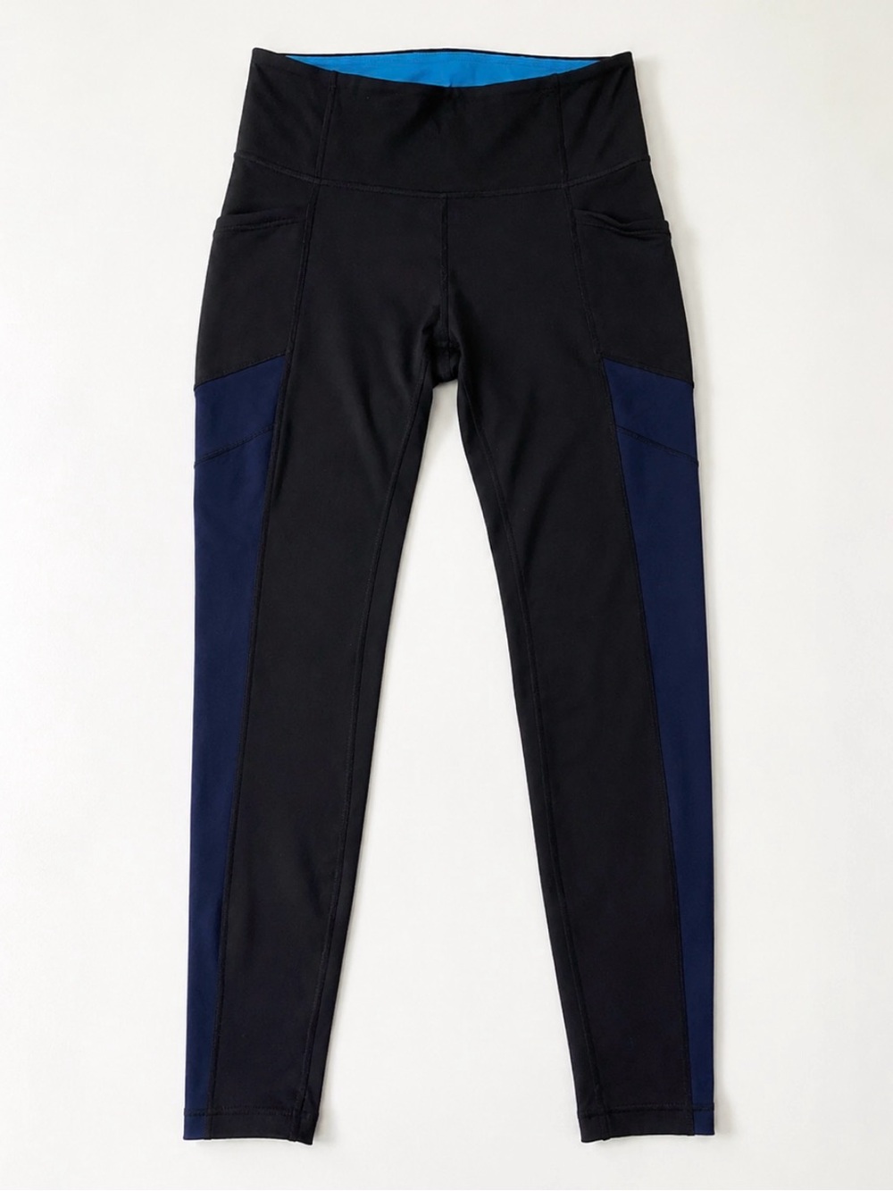 Lululemon Size 6 | 29” Inseam Black Navy Panel Leggings